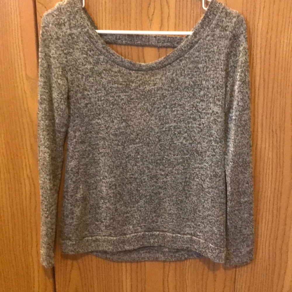 Olive sweater top • size S • open back